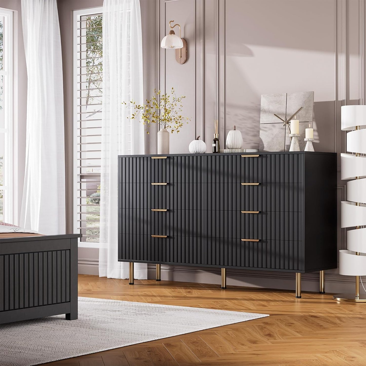 8 Drawer Dresser for Bedroom, Fluted 55" Wide Modern Chest of Drawers with Deep Drawers, Wooden Dresser Organizer for Living Room, Hallway, Kids Room, Black