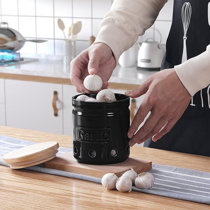 ONTUBE Large Garlic Keeper with Wooden Lid, Ceramic Garlic Holder Storage, Garlic Container for Kitchen, Garlic Saver to Keep Your Garlic Cloves Fresh Longer 4.5-Inch, Black
