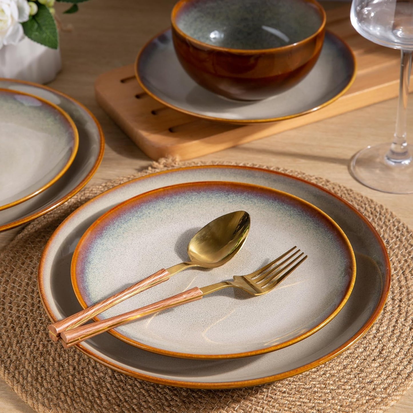 LERATIO Ceramic Dinnerware Sets for 12, 36 Pieces Plates and Bowls Sets, Reactive Glaze Dishes -Scratch Resistant, Dishwasher&Microwave Safe&Oven Safe