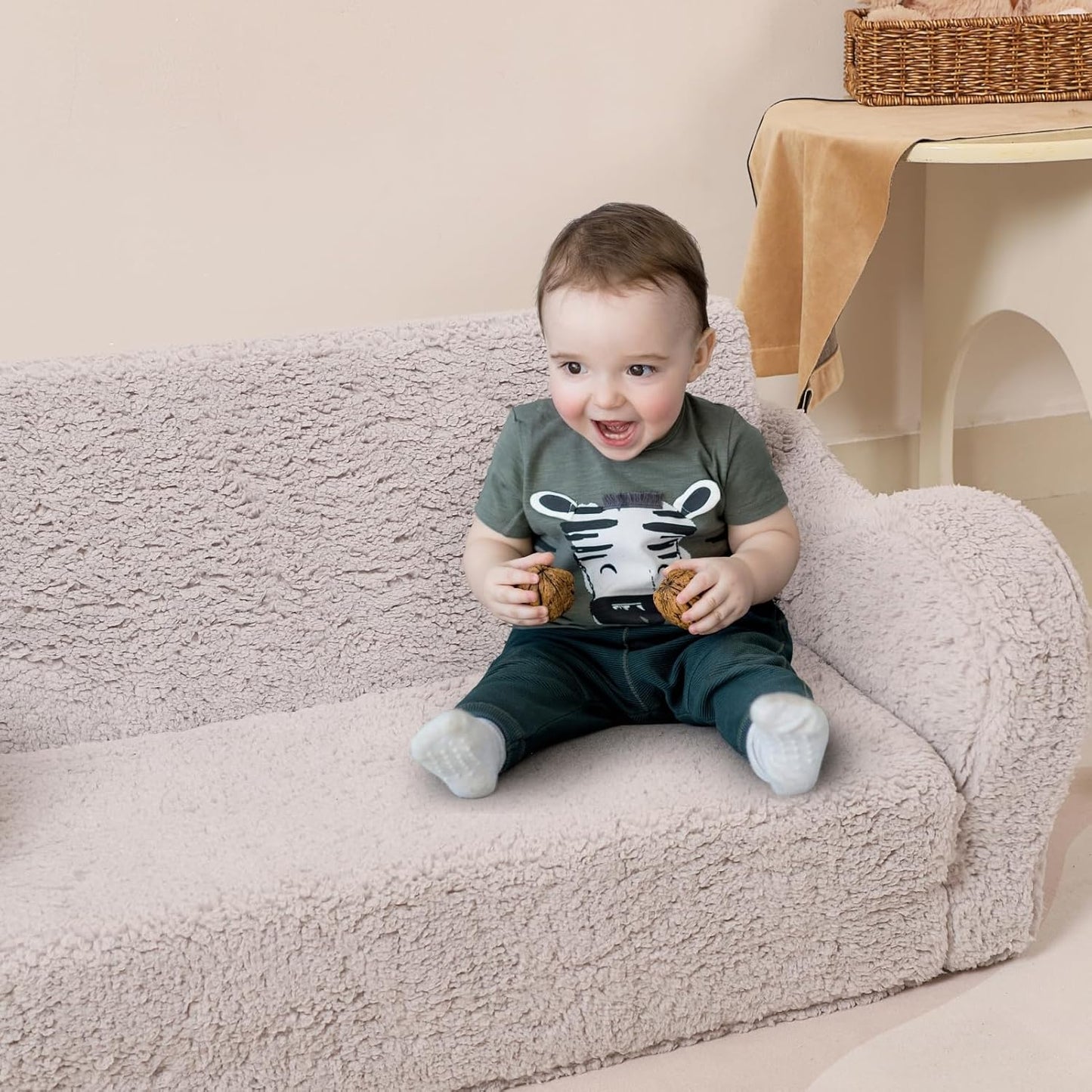 Kids Extra Wide Chairs for Toddler, 2-in-1 Toddler Soft Sherpa Couch Fold Out, Convertible Sofa to Lounger for Girls and Boys, Grey