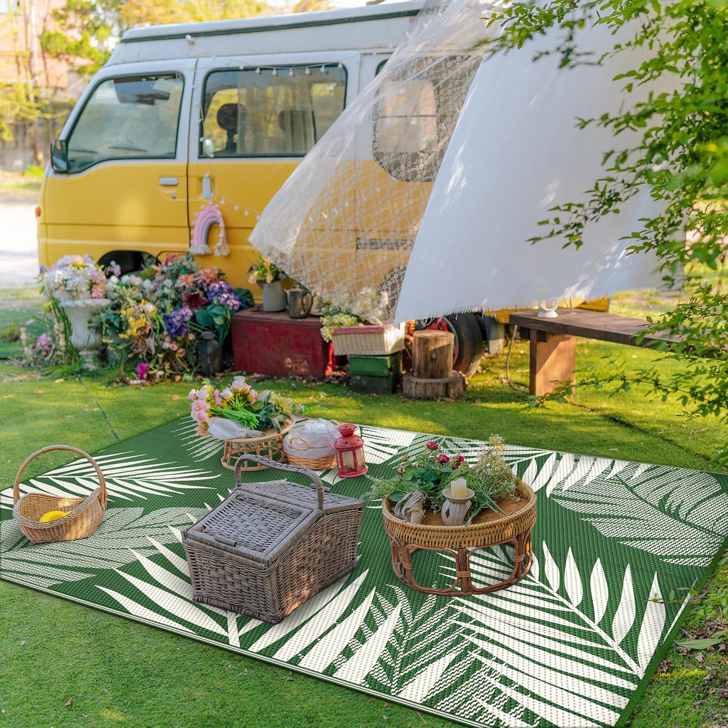 GENIMO Outdoor Rug 8' x 10' Waterproof for Patios Clearance, Reversible Outdoor Plastic Straw Camping Rug Carpet, Large Area Rugs Mats for RV, Picnic, Backyard, Deck, Balcony, Porch, Dark Green&White